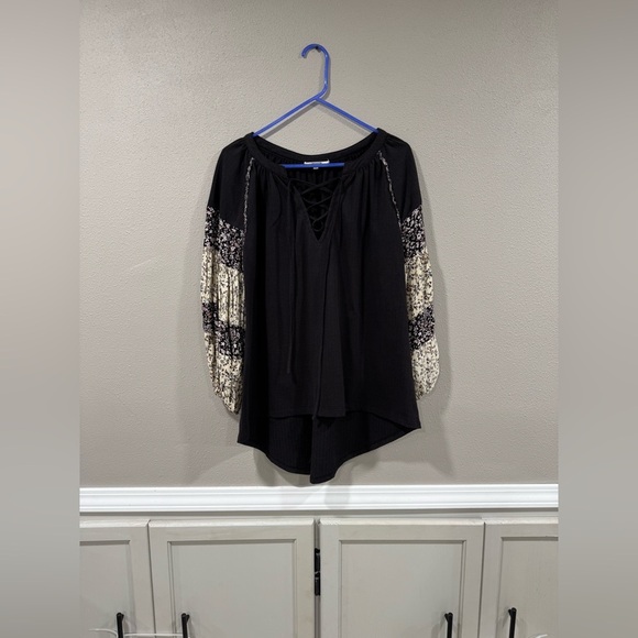 Gimmicks Pieced Lace-Up Top - Picture 5 of 8